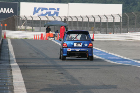 2011 K4-GP xm1000km ubNhbO~